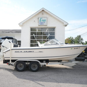 2005 Sea Hunt Escape 200